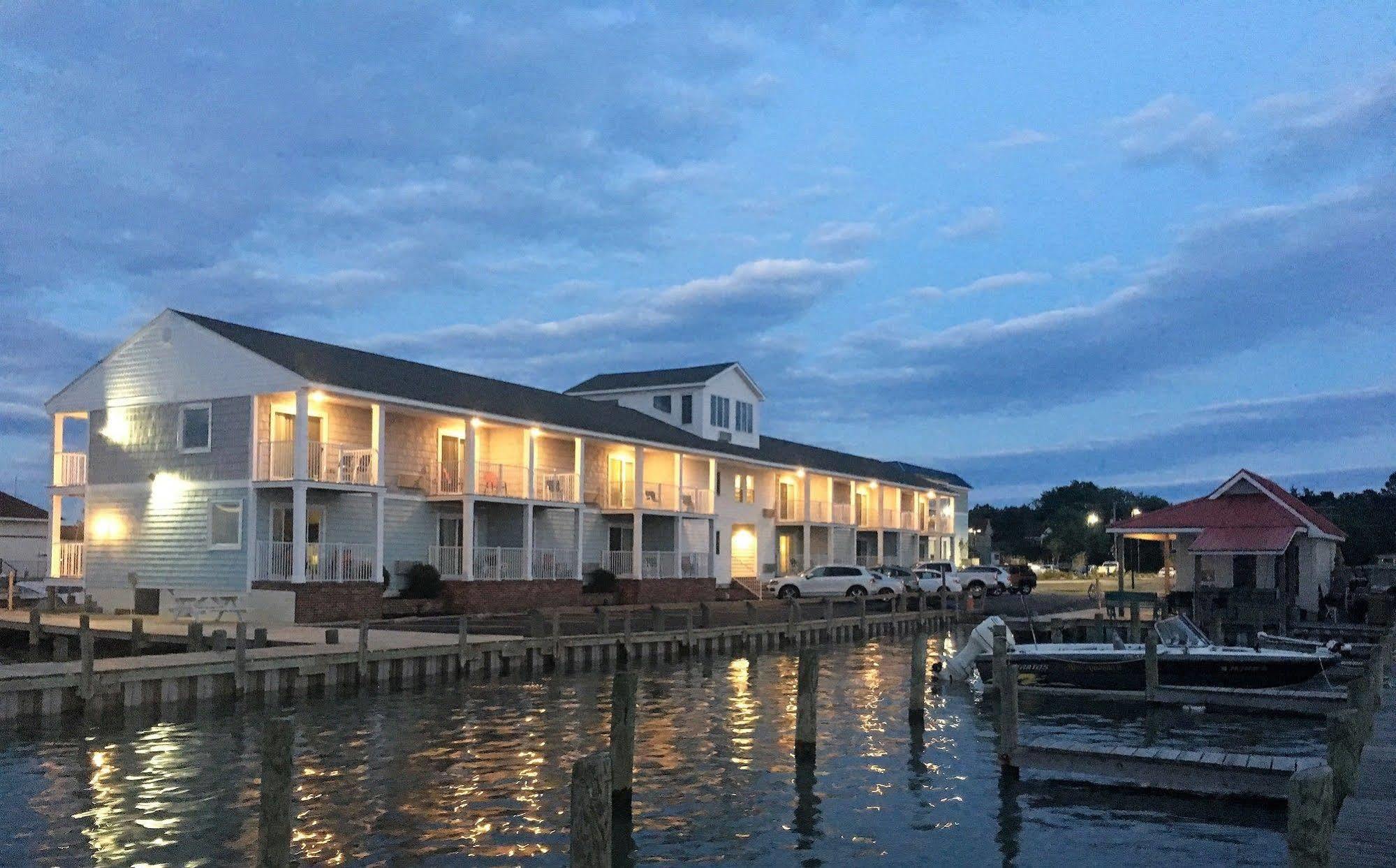 Anchor Inn Chincoteague Exterior photo